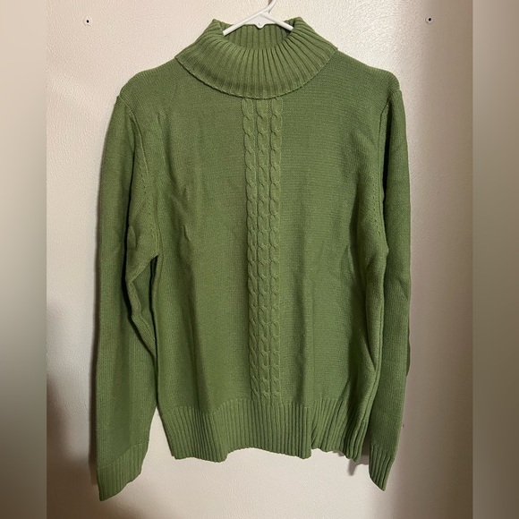Sweaters - NO BRAND Classic Vintage Cable Knit Turtleneck Acrylic Sweater Green Wms Sz M